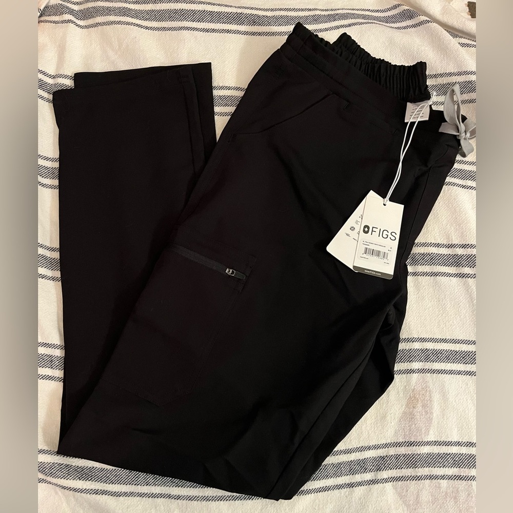 FIGS scrub pants